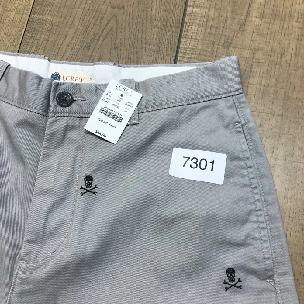 J.CREW Shorts Mens Size 31 Gray‎ Broken in Chino Skull Embroidered Grunge Cotton